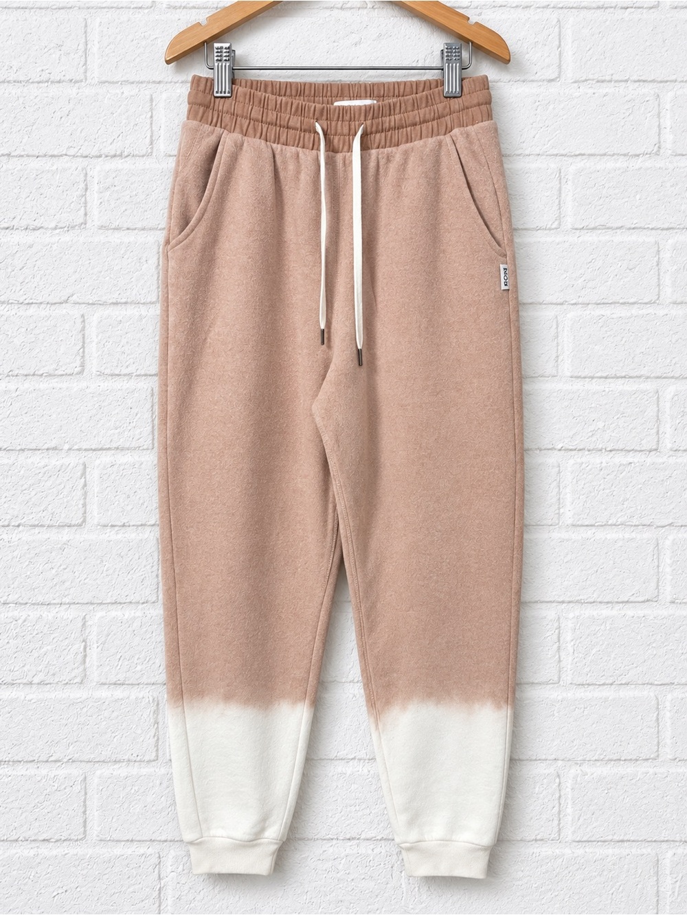 FEAT x Julian Owens Ombré Fleece Jogger Pants Peachy Brown Cream Size 1 Unisex